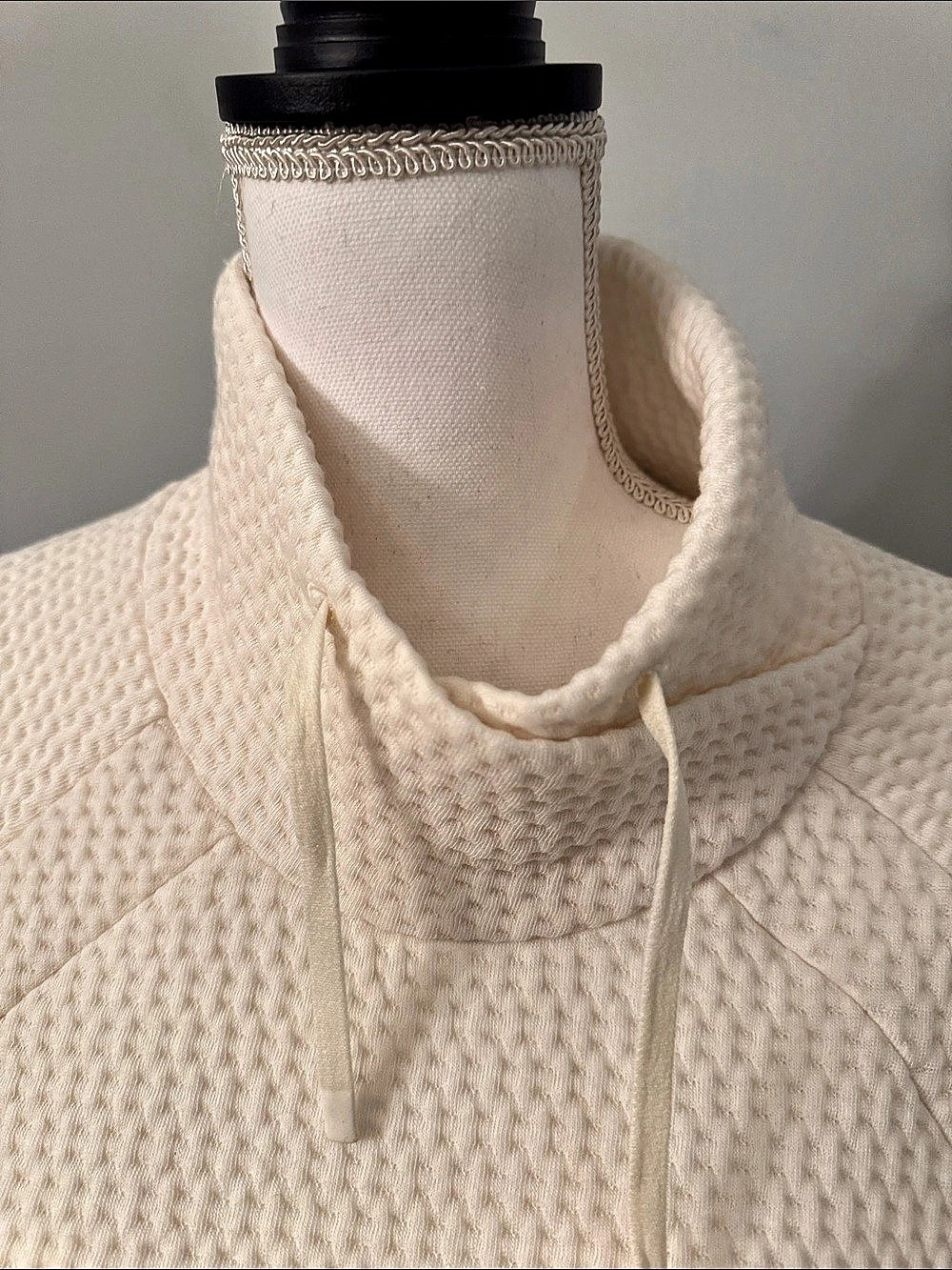 NWOT - LL Bean Ridgeknit Pullover - Picture 4 of 7